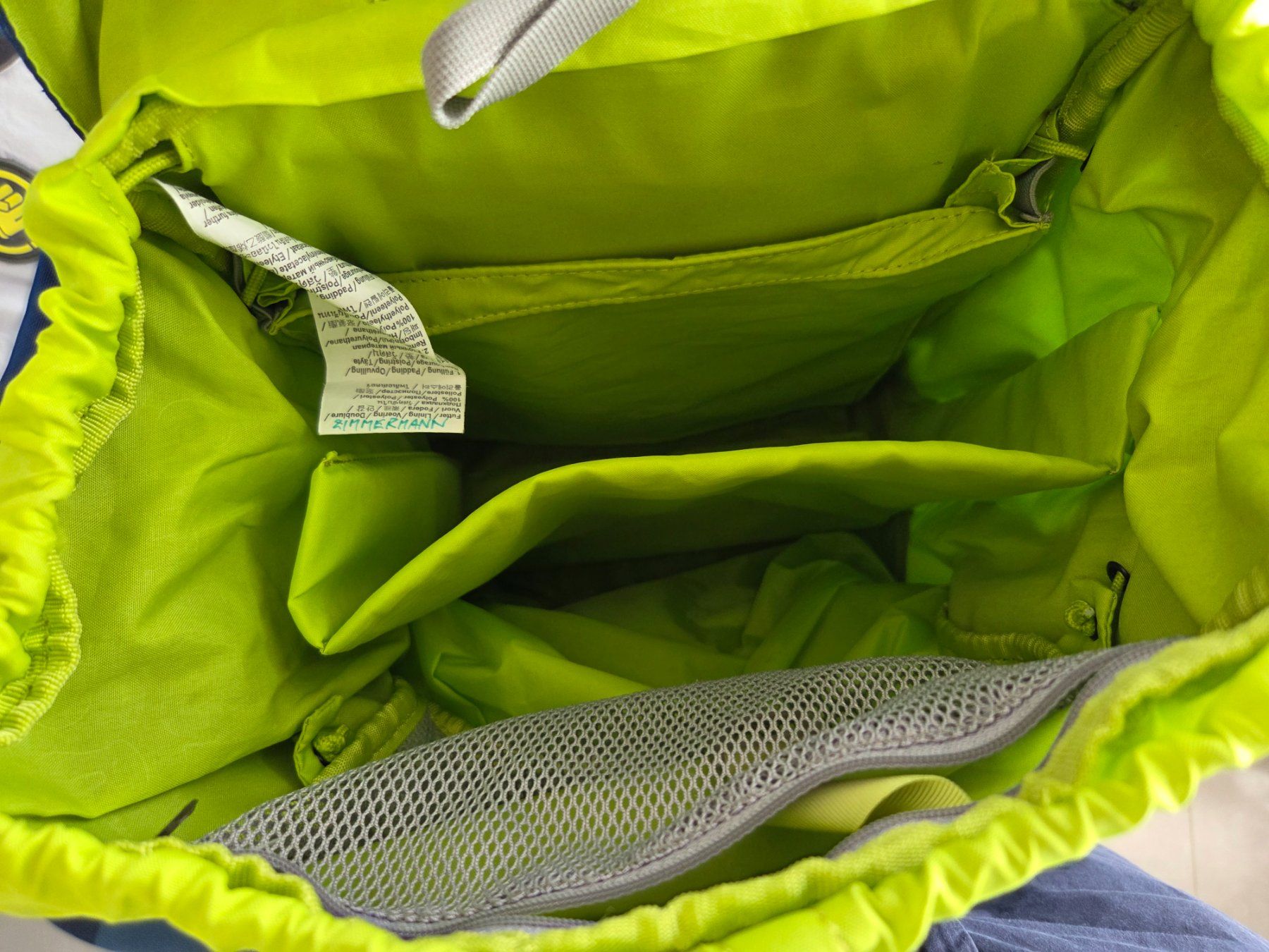 Ergobag Zaini: Ergobag Cubo Schulrucksack Set mit viel Zubehör – Usato da Burgdorf venduto da Pascal846 5