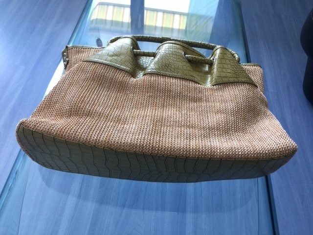 Taschen für Damen: Damen Leder Tasche der Marke "Acacia" – Neu (gemäss Beschreibung) aus Rorschach von Miki-Mini 1