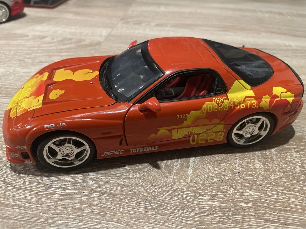 Mazda Modellini d'auto: 1994 Mazda RX-7, Fast & Furious 1:18 – Nuovo (secondo la descrizione) da Goldingen venduto da FirebirdLady92 3