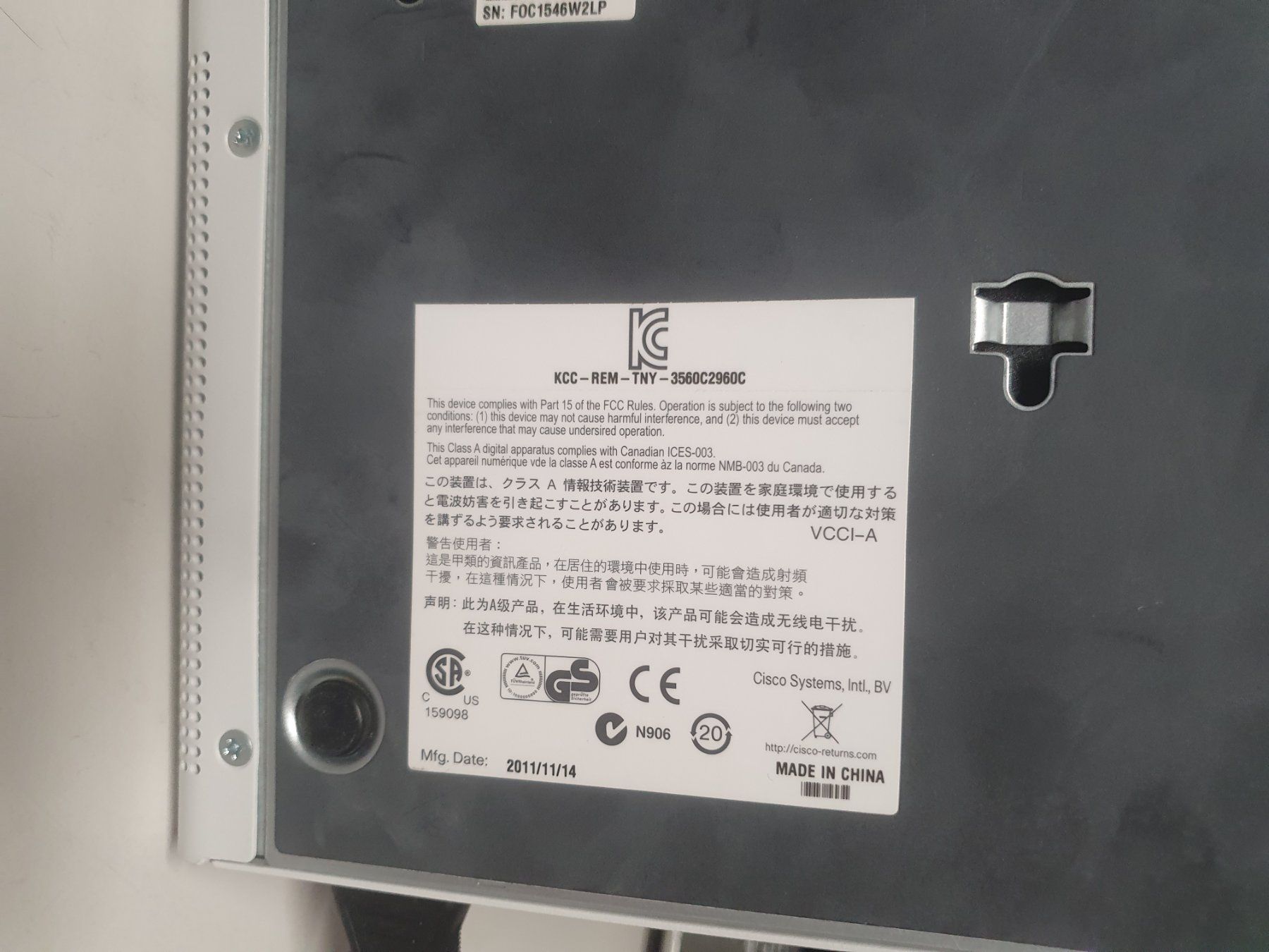 Cisco Hubs & Switches: Cisco Catalyst 2960-C WS-C2960C-8PC-L 8-Port PoE switch – Gebraucht aus Zürich von eymen20 3