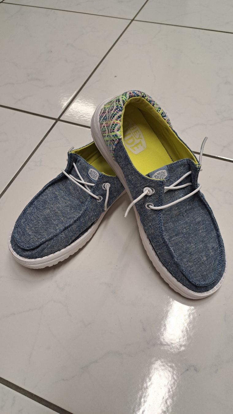 Chaussures femmes: Stoffschuh hey dude 39 Damen blau – D'occasion à Zofingen par Gabe0815