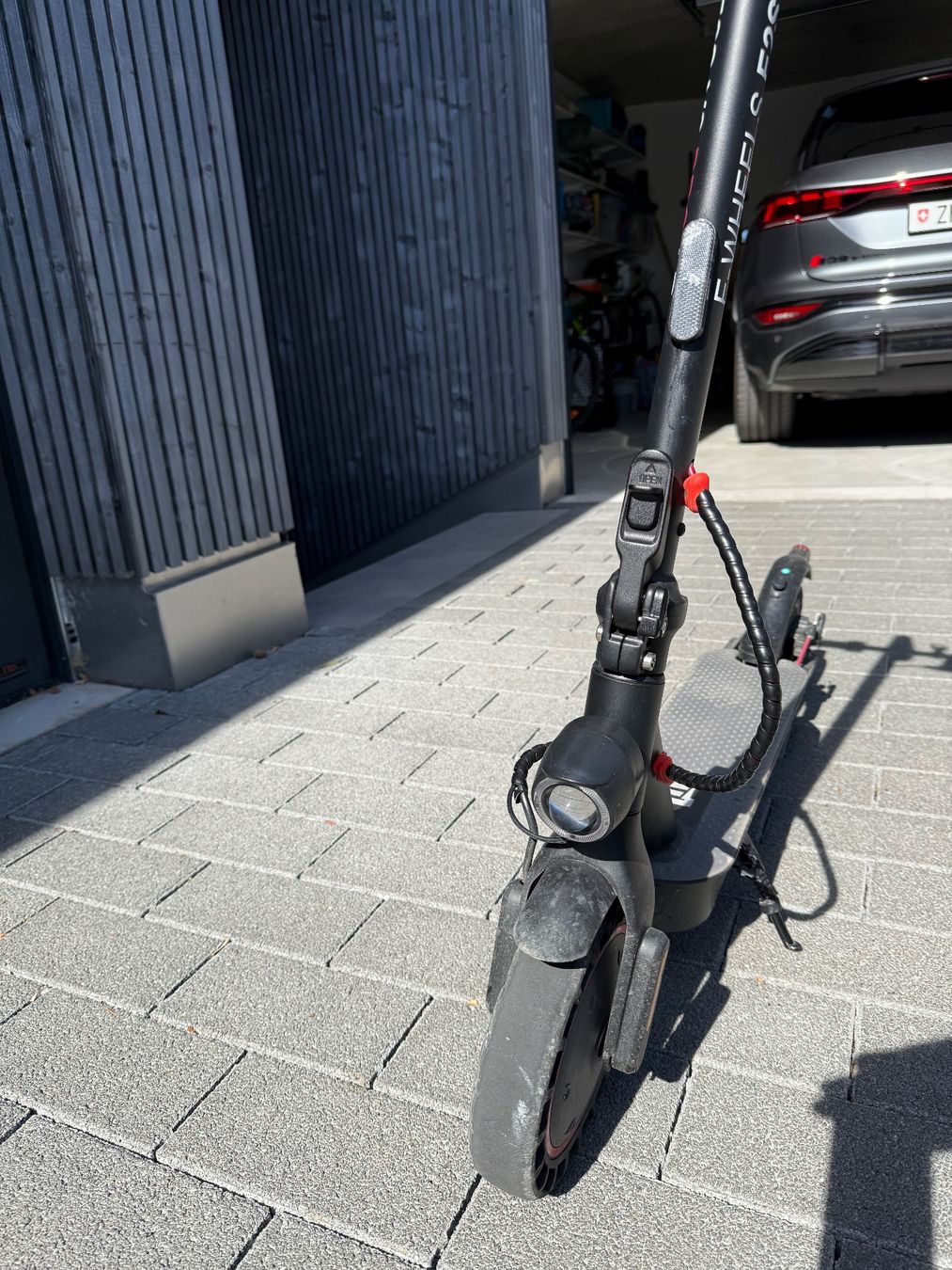 Scooter: E-Scooter E2S V2 Pro Long Range ab CHF 1.-- !!! – Usato da Bachenbülach venduto da ricricric 6