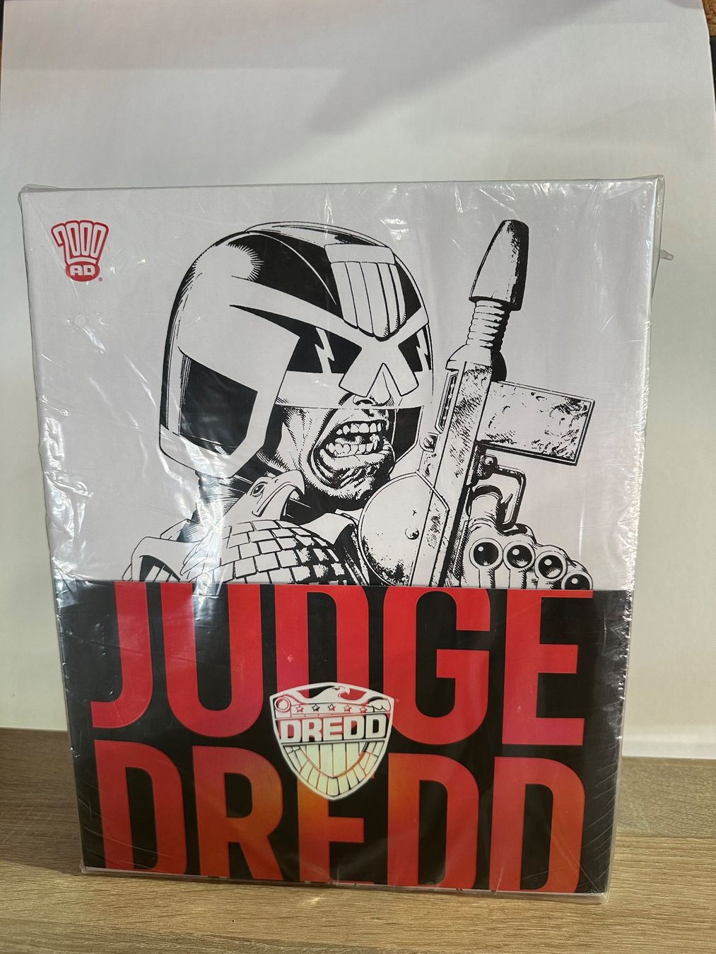 Hot Toys Statuette: Judge Dredd 2000AD ( Threezero) Comic Vers. 1/6 Actionfigur – Nuovo e nell'imballaggio originale da Emmenbrücke venduto da dza_dn5r 2