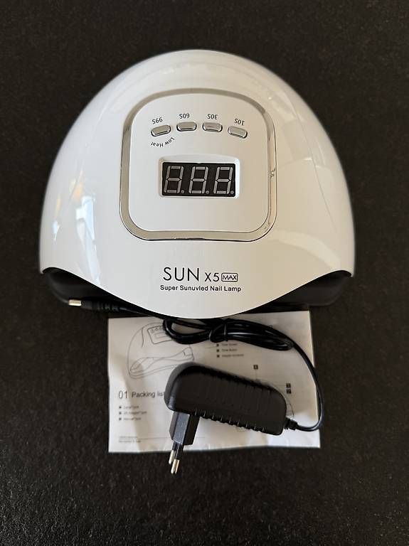 Künstliche Fingernägel: Nagellampe UV/LED – Gebraucht aus Fulenbach von JasmineB87