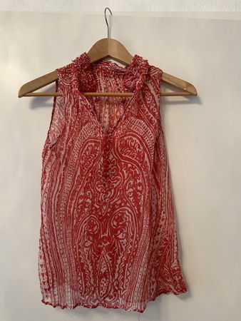 Red patterned Summer Blouse, size S.