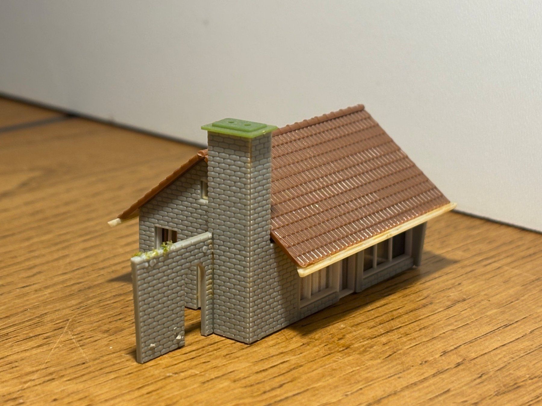 Modellini di ferrovie: L1963: Einfamilienhaus (Spur N) – Usato da Birsfelden venduto da Birs_25 1
