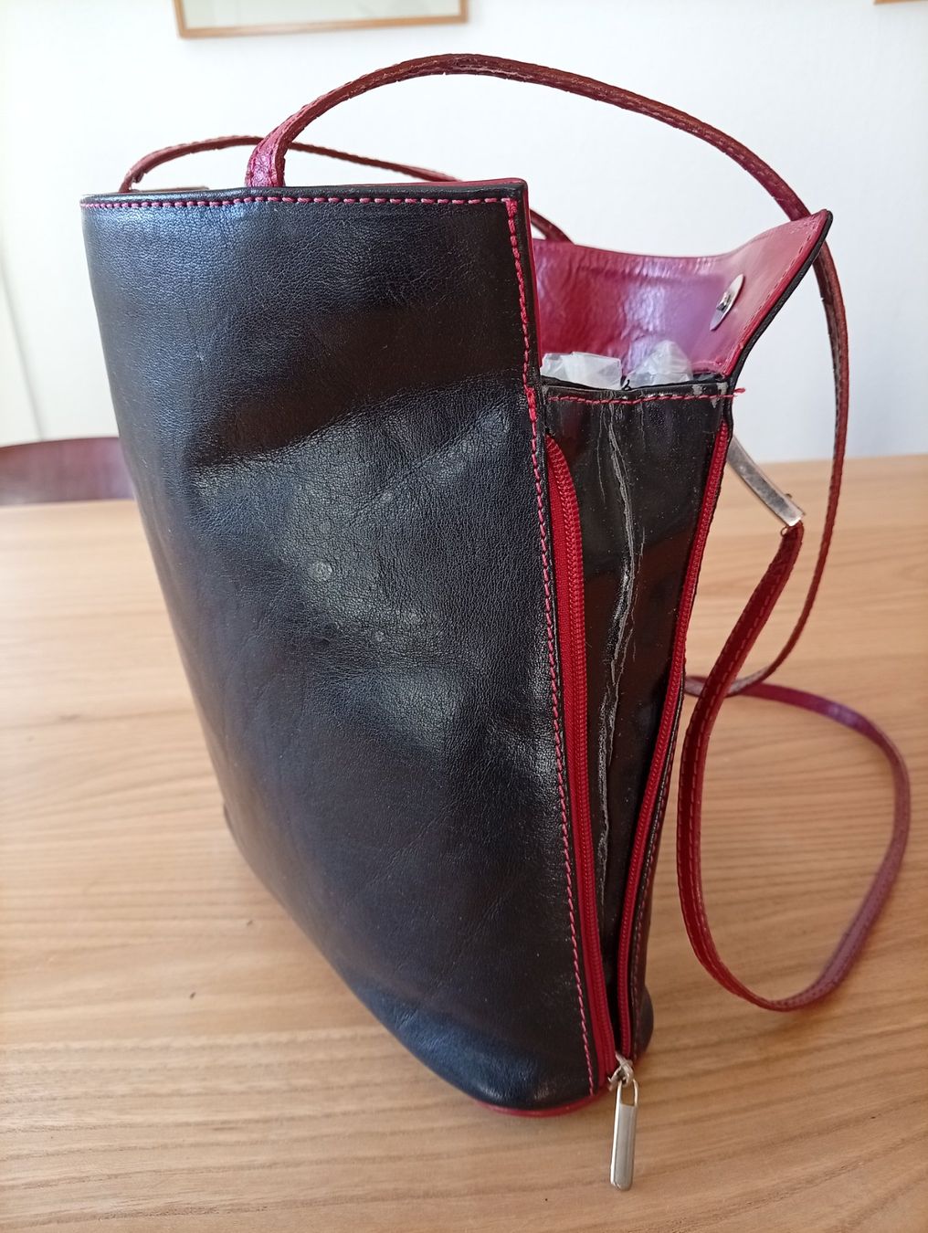 Borse da donna: Hübsche Leder-Handtasche, made in Florence – Usato da Luzern venduto da Seri4 6