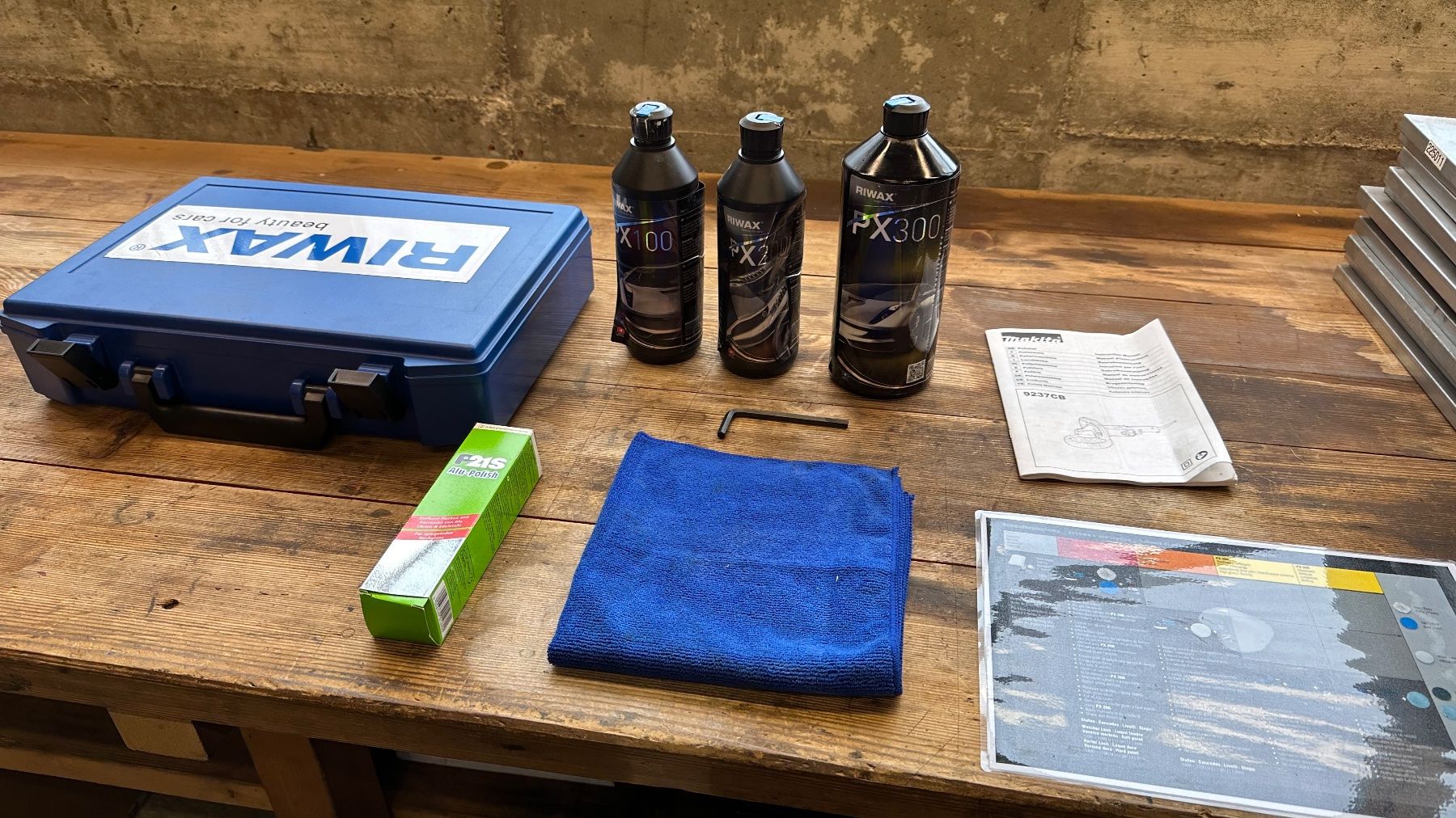 Makita Tutte le macchine: Makita Poliermaschine 9237CB – Usato da Heimisbach venduto da inf_qf26 7
