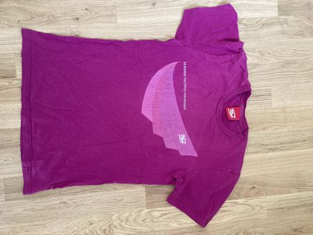 Pinkes Skate T-Shirt, Grösse S, bequem für den Sommer!