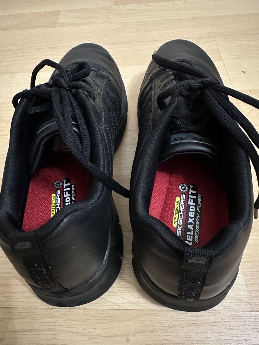 Skechers Herrenschuhe: Skechers Relaxed Fit 41 – Gebraucht aus Weinfelden von kam_jxz5 3