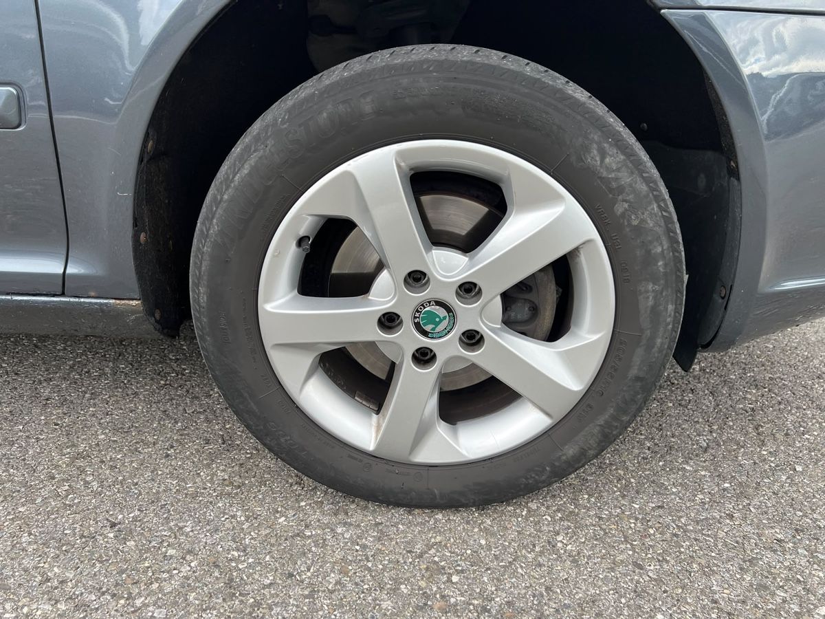 Skoda Autos: Skoda Octavia 1.8 Allrad – D'occasion à Frümsen par JL_Performance 9