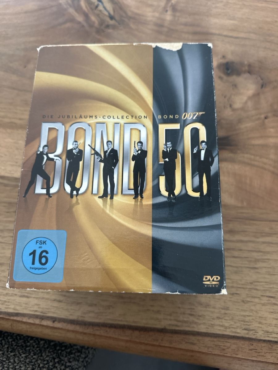 Tous les DVDs: James Bond 007 DVD Sammlung – Neuf (Voir description) à St. Gallen par Ursula66