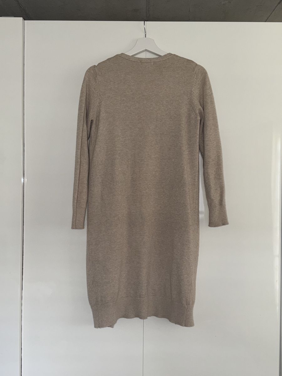 Giacche: Beige Strickjacke – Usato da Niederuzwil venduto da Lisascloset 1