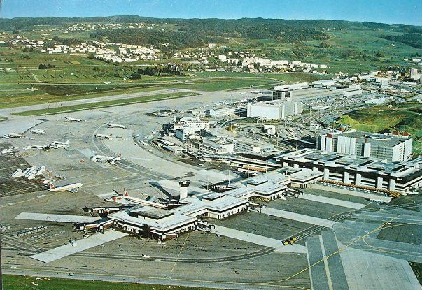 Cartes postales: ZÜRICH Flughafen Terminal B – D'occasion à Jona par philajona