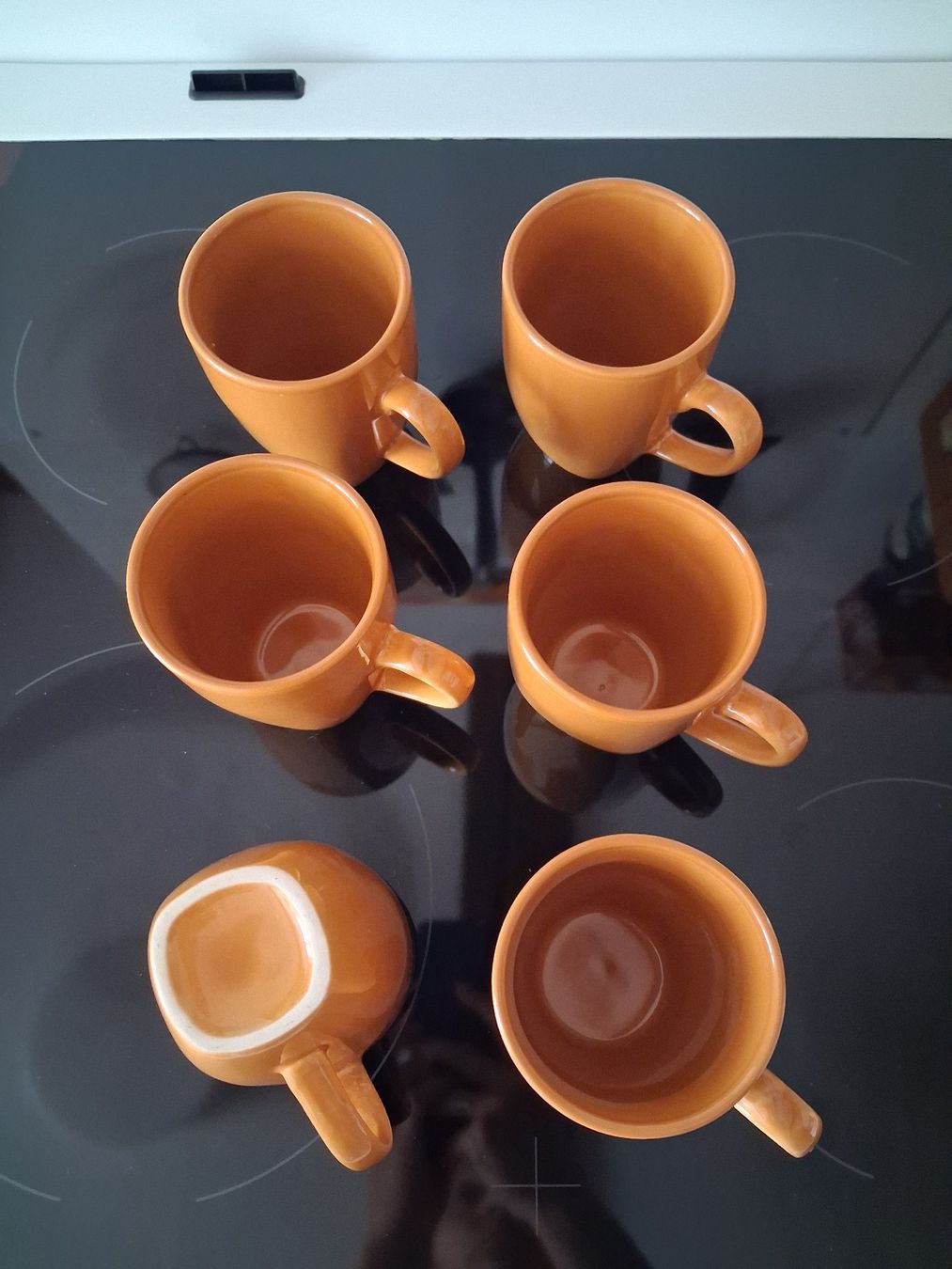 Tazze: 6er Set Kaffee-/Tee Tassen Ockerfarben, neu – Nuovo (secondo la descrizione) da Wald ZH venduto da e8e 2
