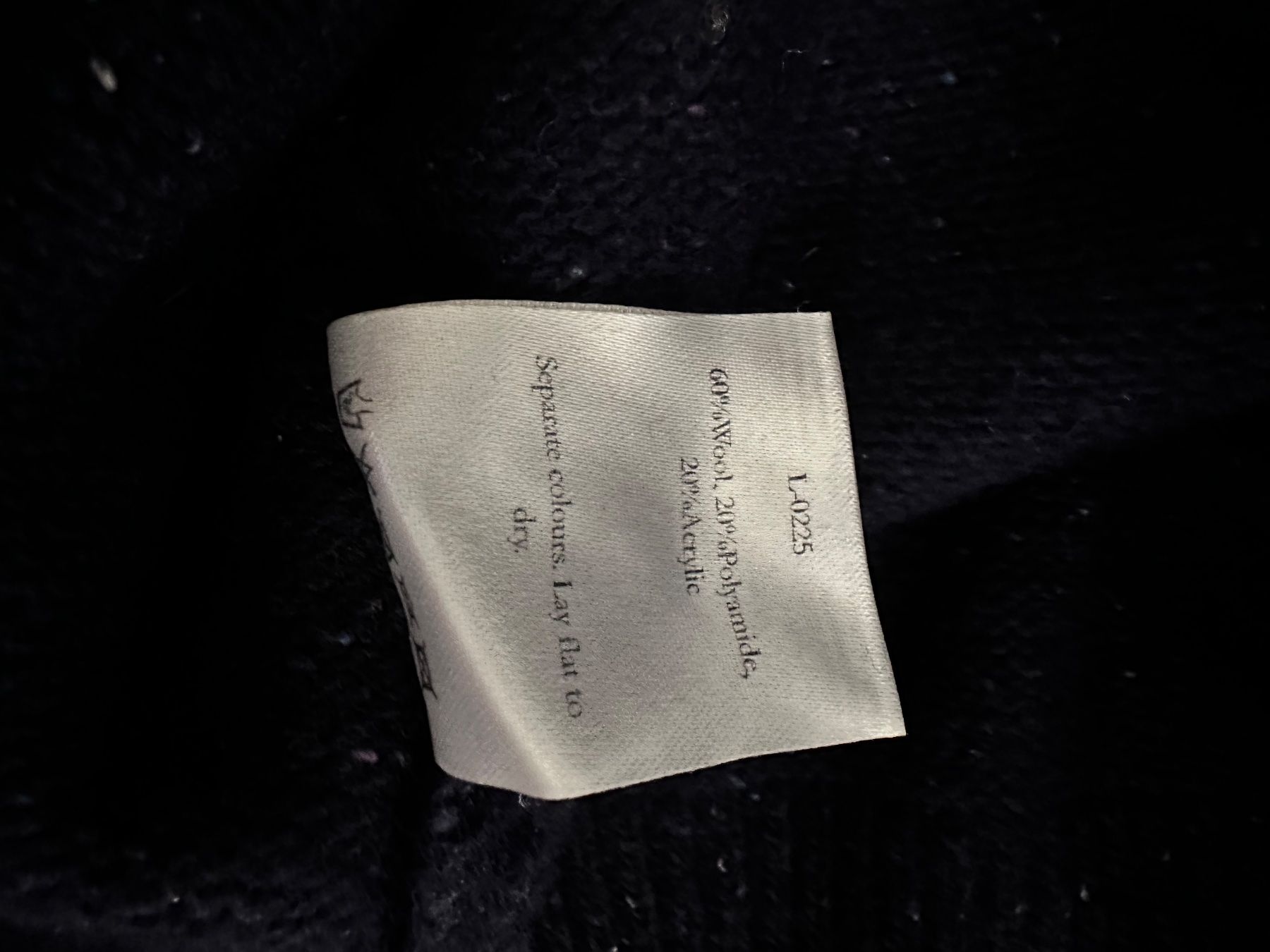 Maglioni & Felpe: Dunkelblauer Woll-Pullover - Kastiger Schnitt – Usato da Haldenstein venduto da enie123 3