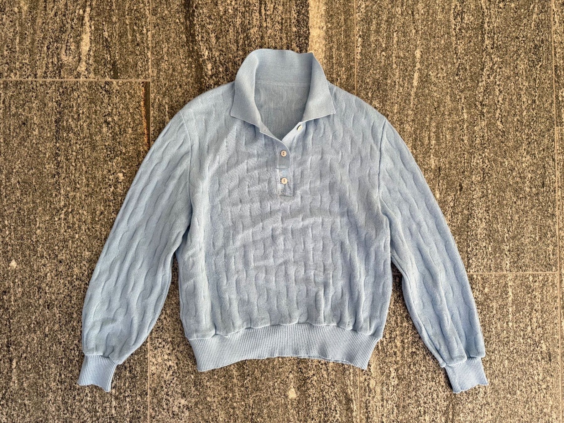 Pulls & Sweat-shirts: Light blue womens collared pullover – D'occasion à S. Vittore par via_h2nb