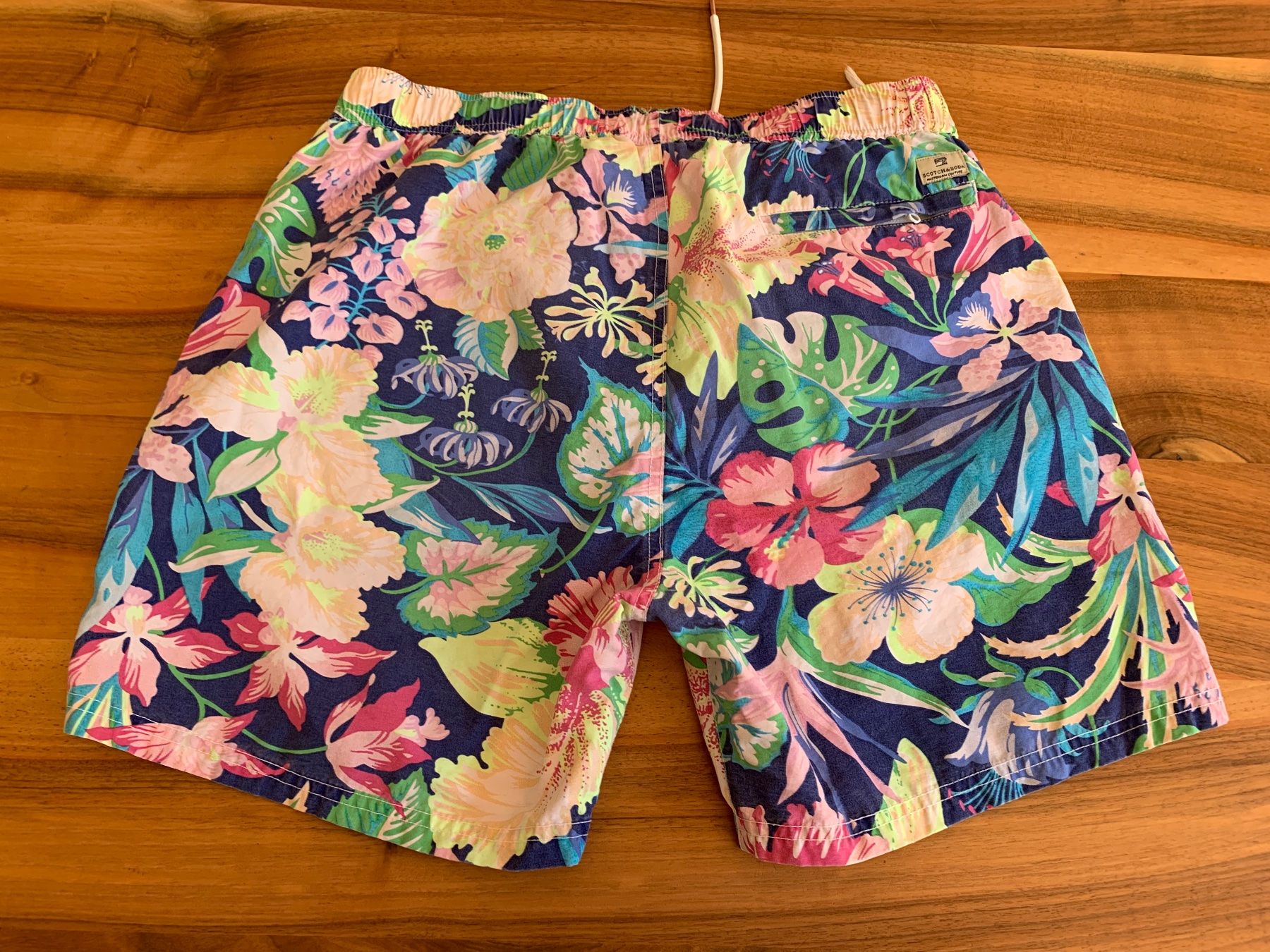 Maison Scotch Costumi da bagno: SCOTCH & SODA Badehose kunterbunt Gr. S – Usato da Meiringen venduto da Jackwashere 1