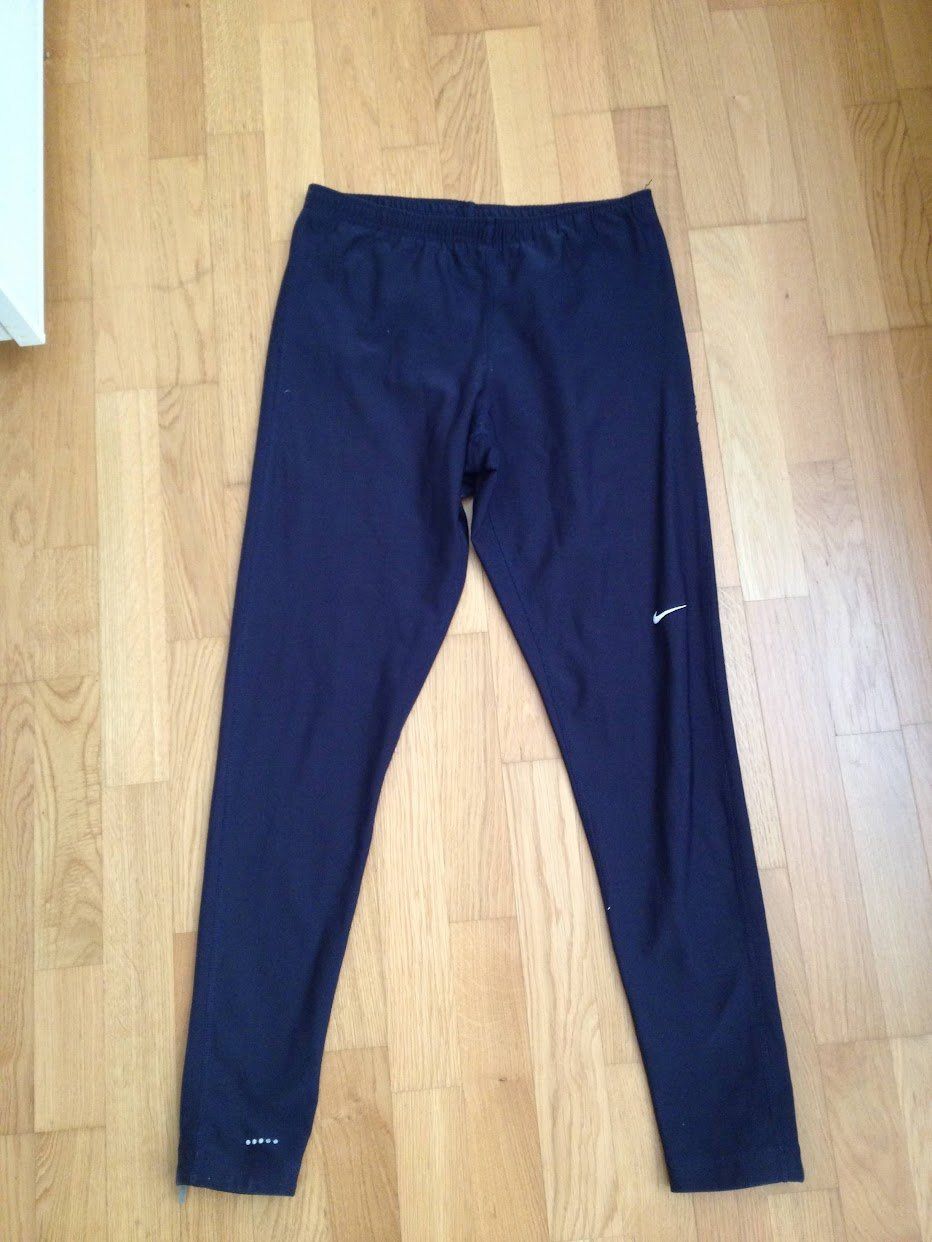Nike Leggings: Sport Leggins Nike – Gebraucht aus Dübendorf von Fip05