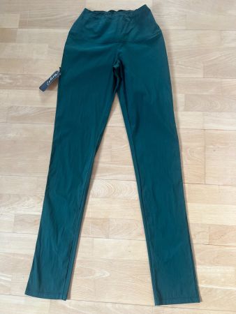 Colora dünne Damen Hose, Gr. XXS / XS, Dunkelgrün, NEU