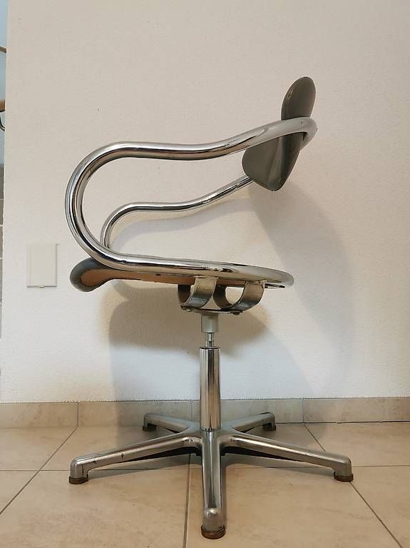 Poltrone: Chaise de bureau en structure acier, Space Age 70s – Usato da La Neuveville venduto da Esteban_BDM 2