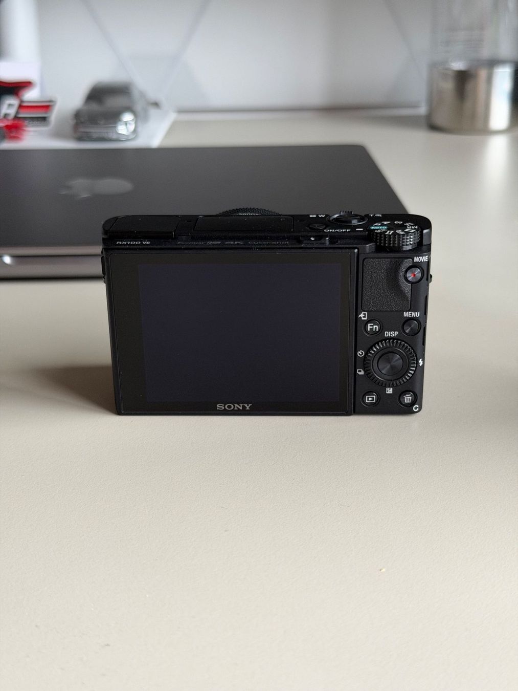 Sony Fotocamera: Sony RX100 VII – Usato da Pratteln venduto da dav_7yc9 1