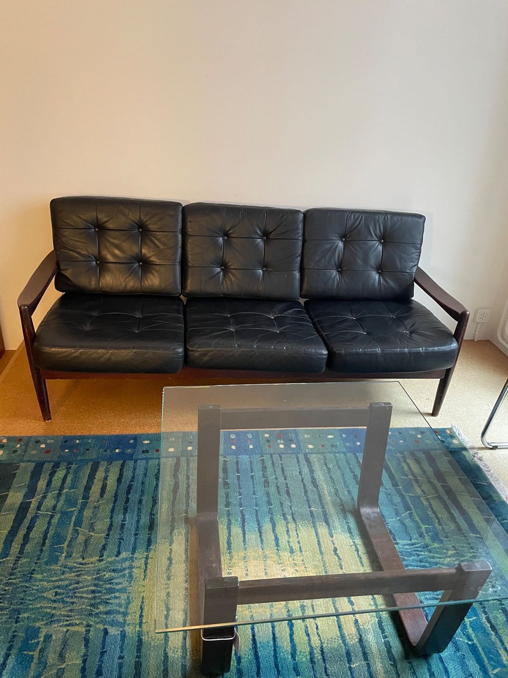 Divani: Danish Teak Leder Sofa / Lounge – Usato da Bern venduto da v_l_f6tq