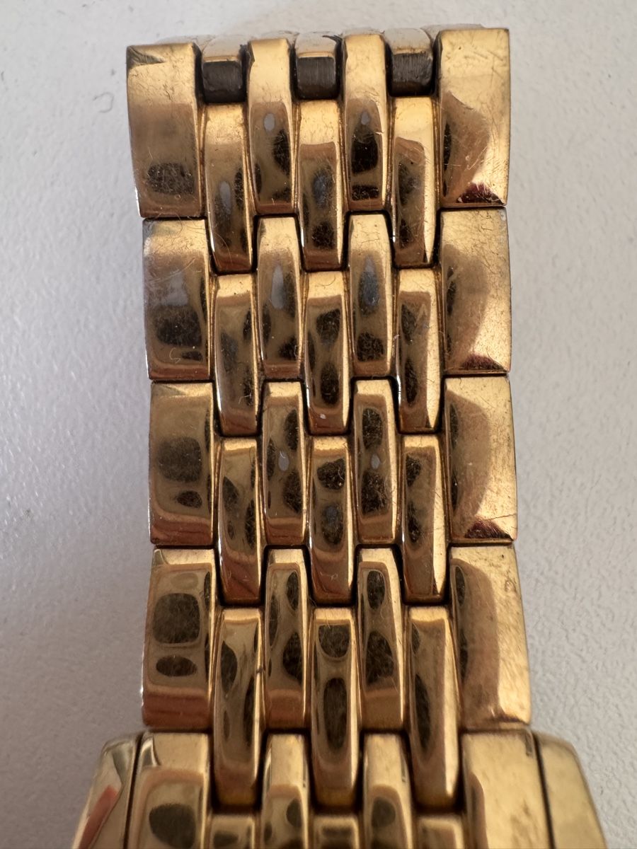Guess Uhren: Guess Uhr Gold – Gebraucht aus Niederglatt ZH von Nicole2911 1