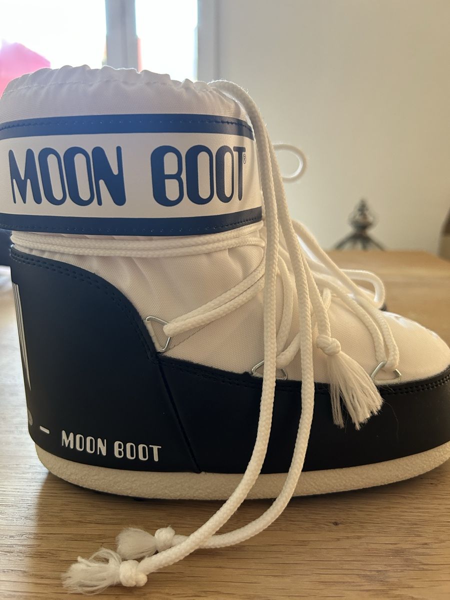 Moon Boot Herrenschuhe: Neue Original Moonboots – Neu und originalverpackt aus Stäfa von Michelecarmen8892 1