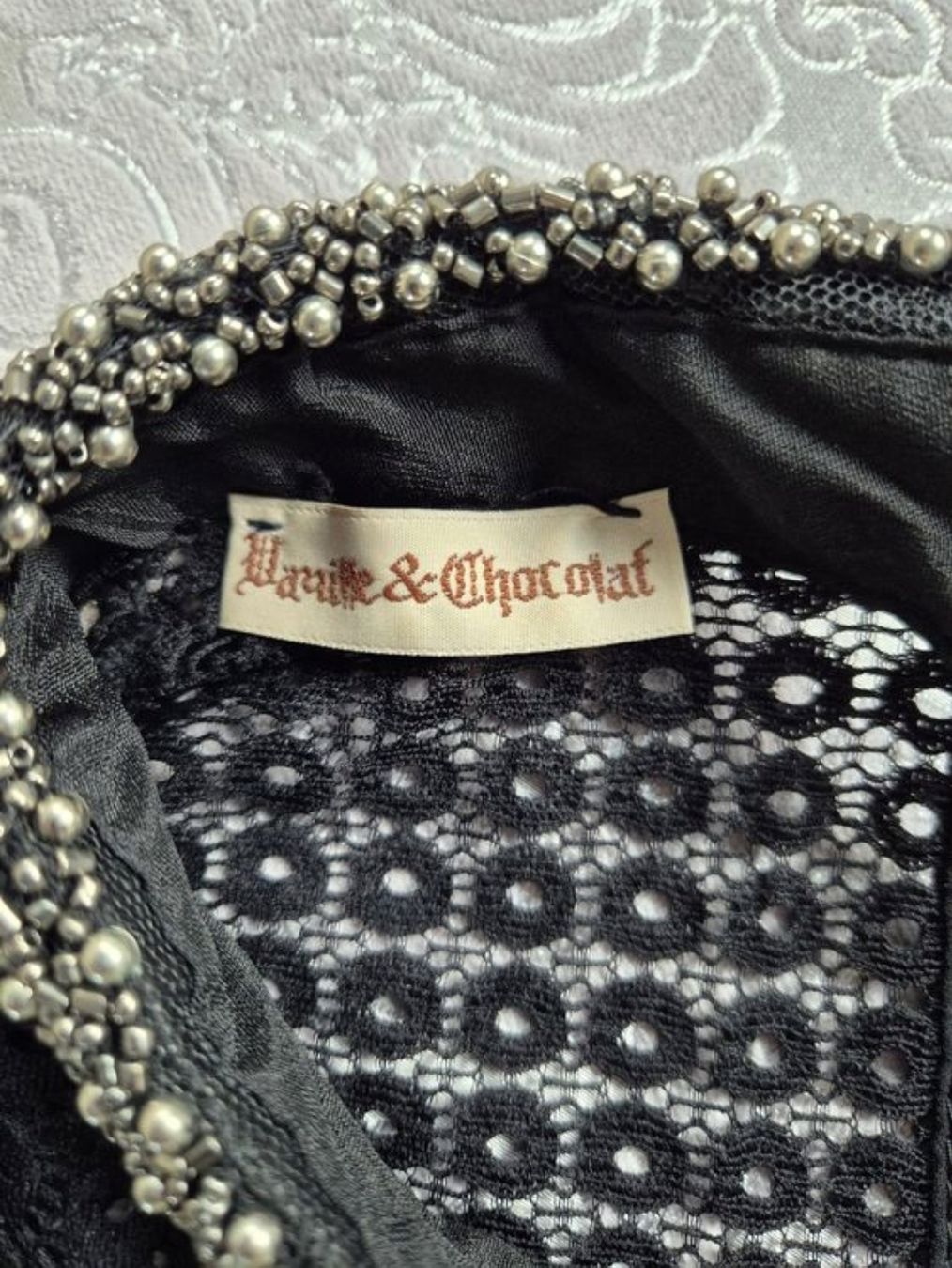Camicette: Chemisier Vanille & Chocolat S avec col à perles – Usato da Lausanne venduto da Cognitia 2