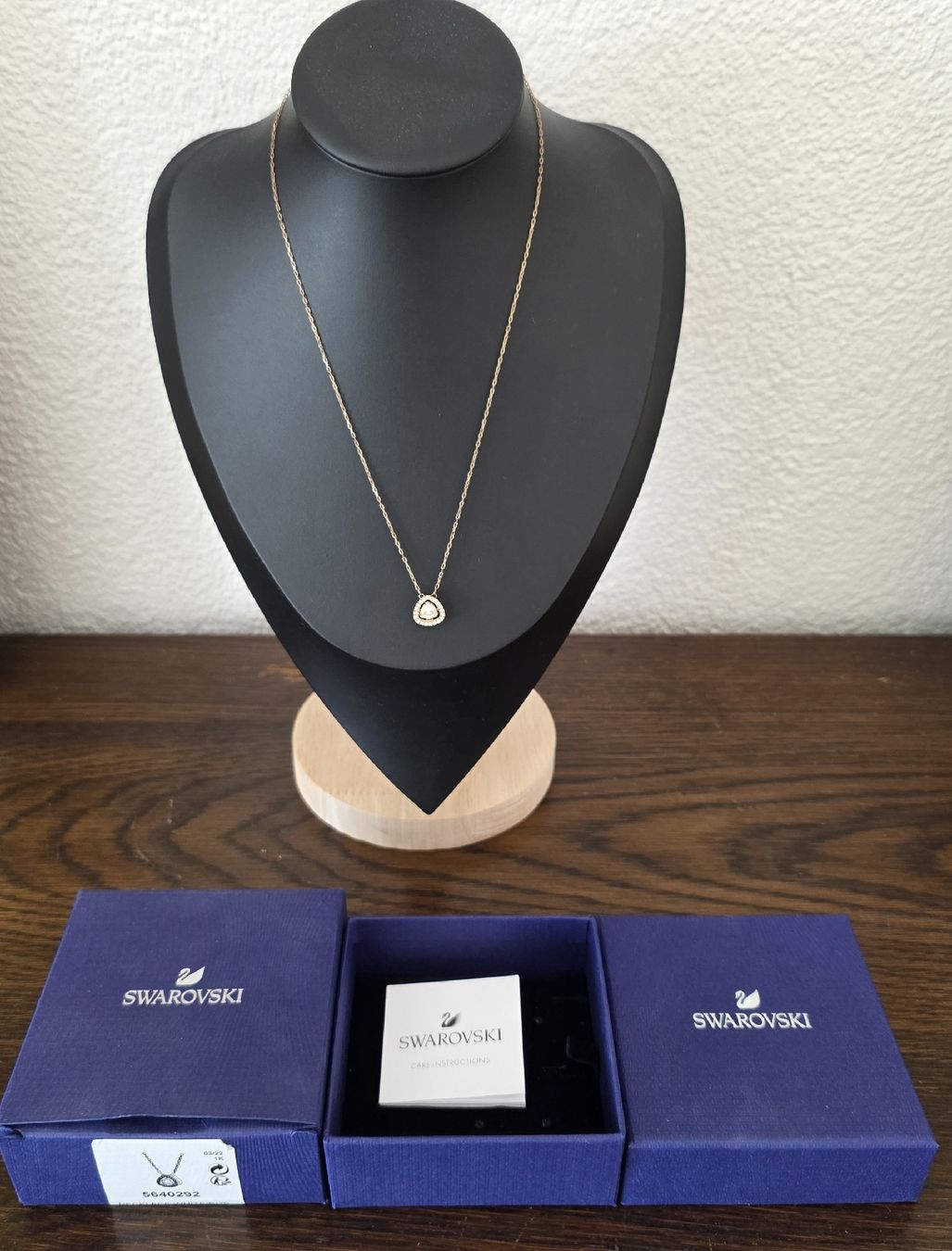 Swarovski Catenine: Swarovski Halskette Weiss/Rosé – Usato da Rheinsulz venduto da Gilea 3