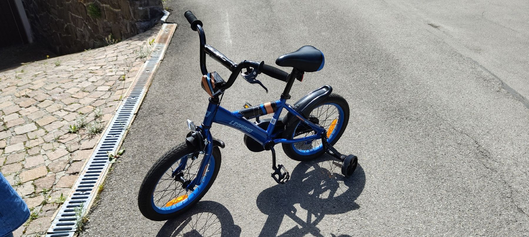 Leopard Biciclette: Kindervelo Leopard Kosmos 16 Zoll – Usato da Frutigen venduto da SmartUp 2