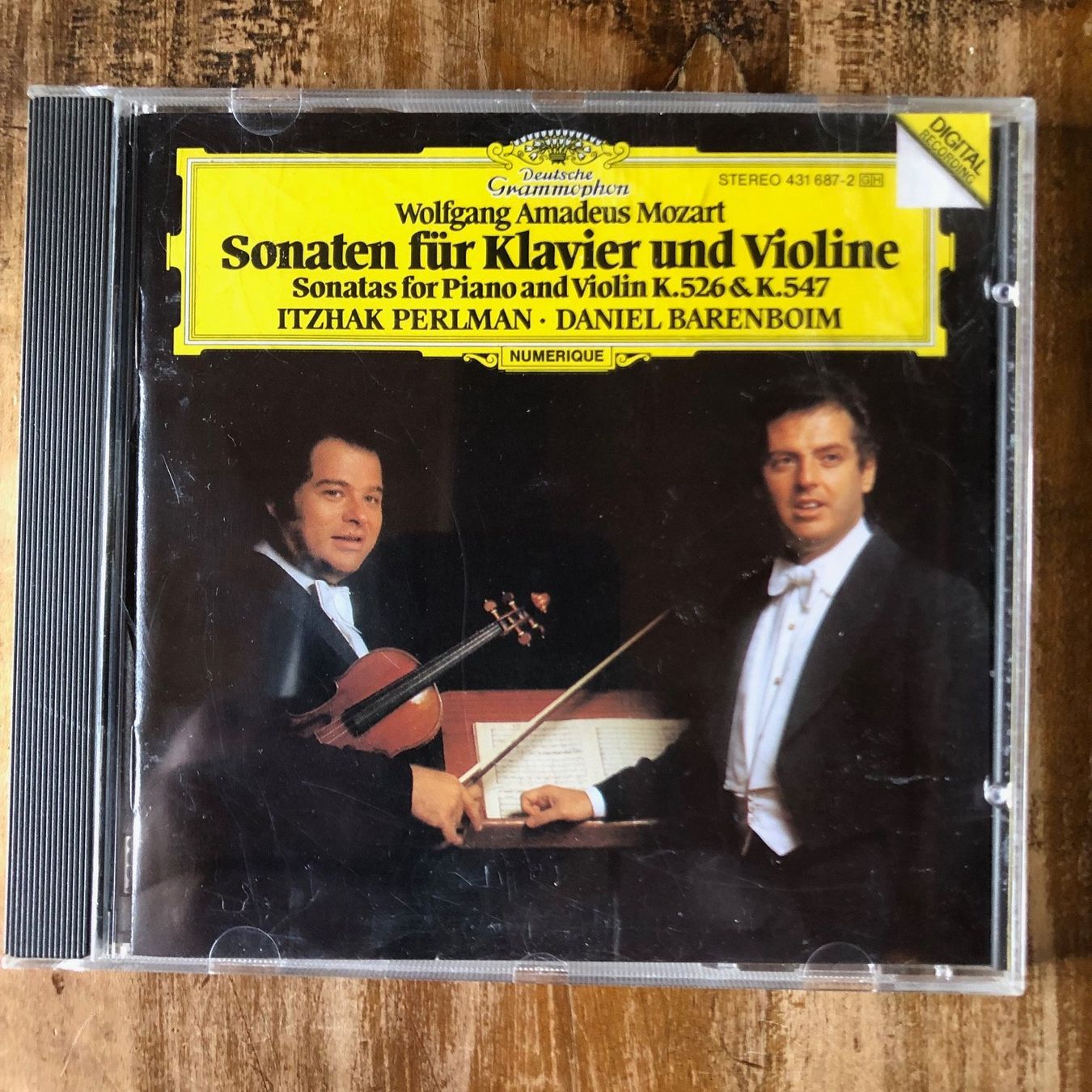 CD: Mozart - Sonate pour piano et violon – Usato da Haute-Nendaz venduto da photoksar