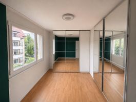Grosser Pax Schrank mit Eckelement & Spiegel-Schiebetüren