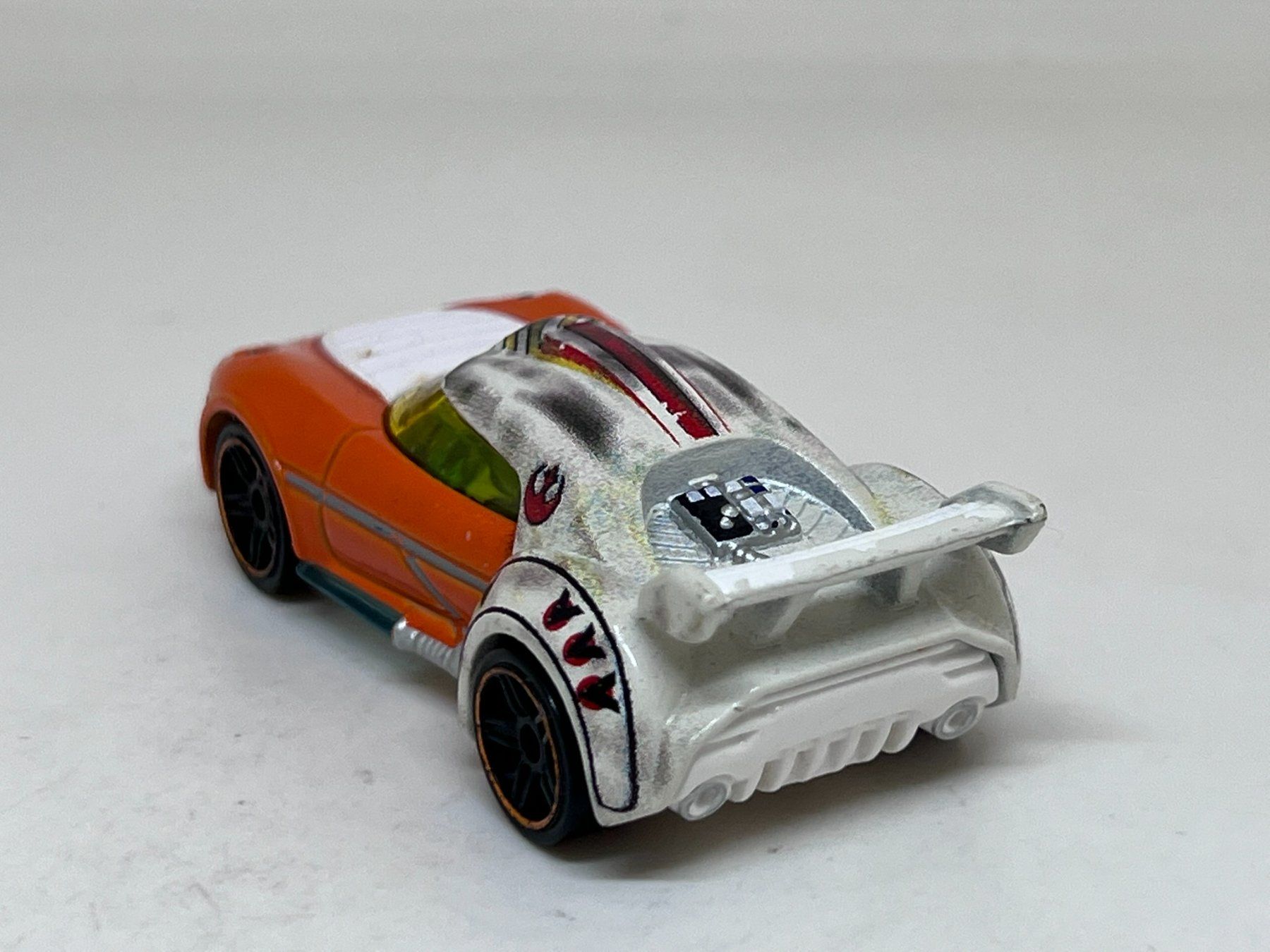 Hot Wheels Modellini d'auto: Hot Wheels Luke Skywalker #171 – Usato da Wildegg venduto da LaaBoutique 2