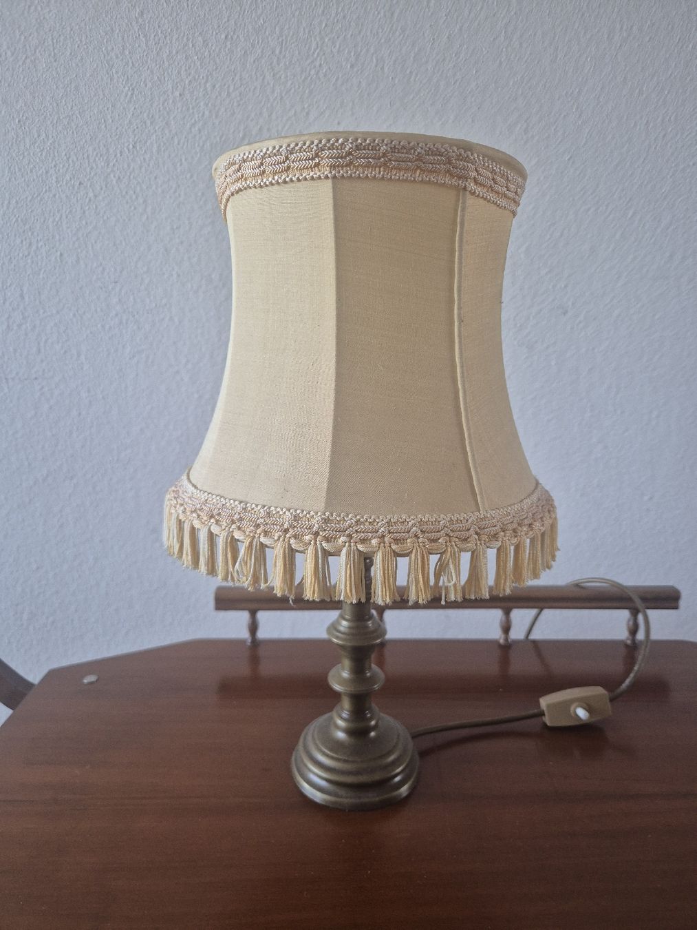Lampes: Antike Tischlampe Messing & Fransen/Historisches Original – D'occasion à Wettingen par nasro13 2