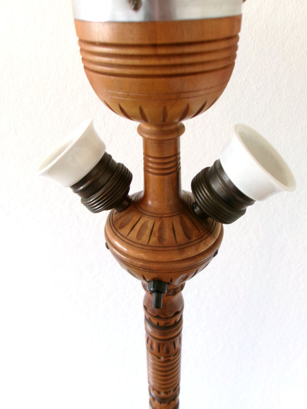 Lampen: Stehlampe gedrechselt – Gebraucht aus Solothurn von Rangoo 5