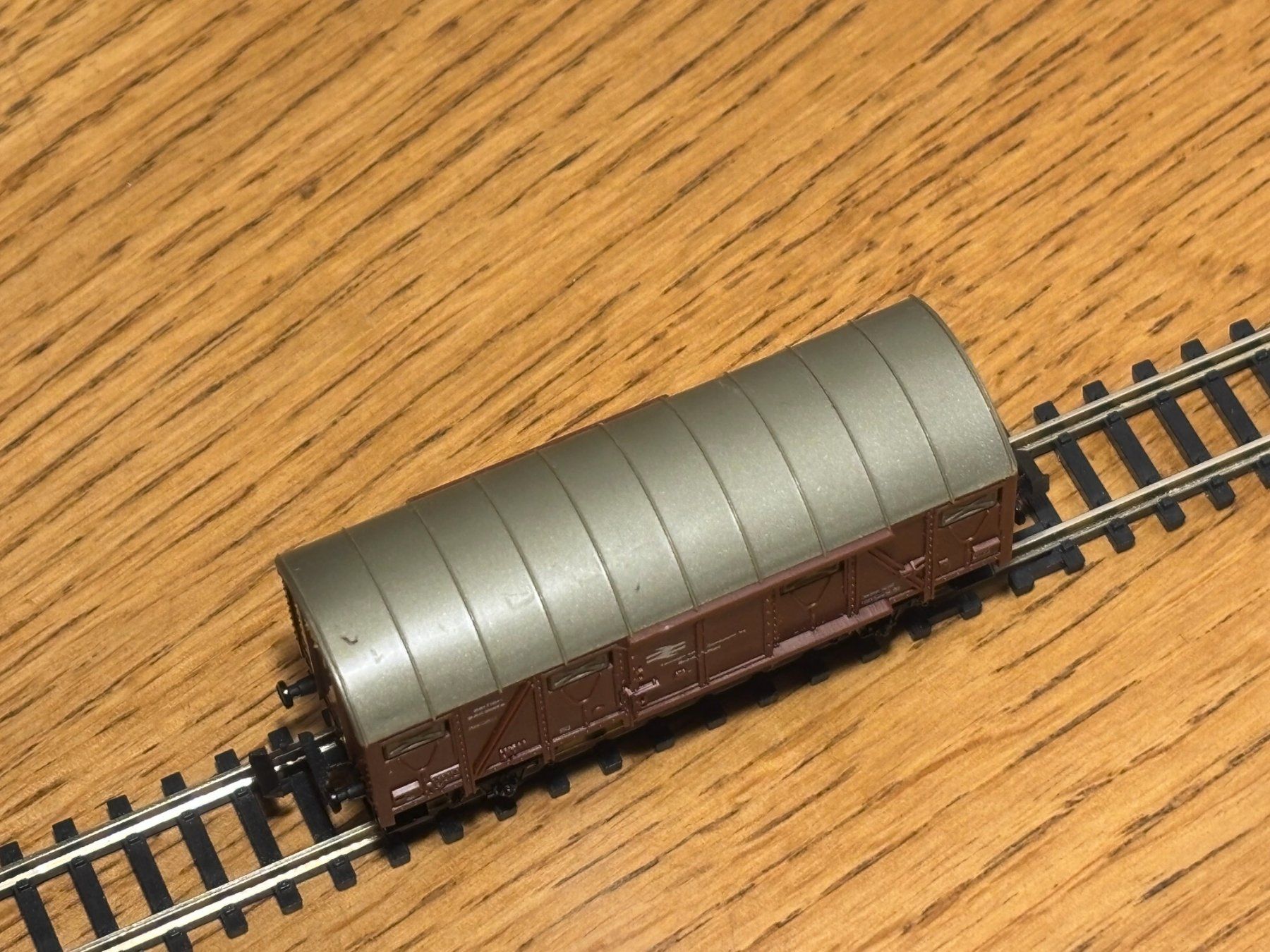 Modellini di ferrovie: e1569: Güterwagen (Spur N) – Usato da Birsfelden venduto da Birs_25 3