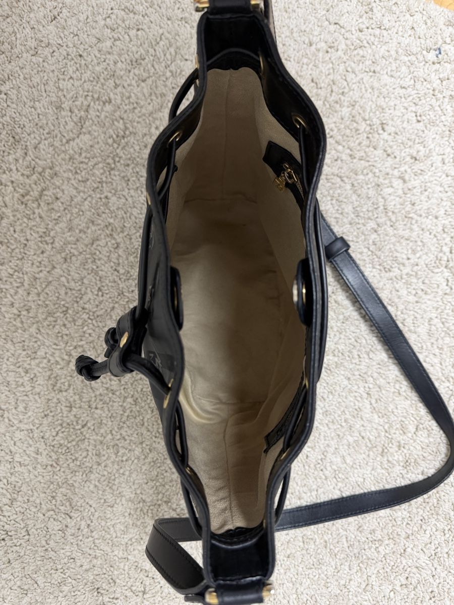 Maison Mollerus Sacs femmes: Beuteltasche Maison Mollerus – D'occasion à Oberwil-Lieli par Arixx 1