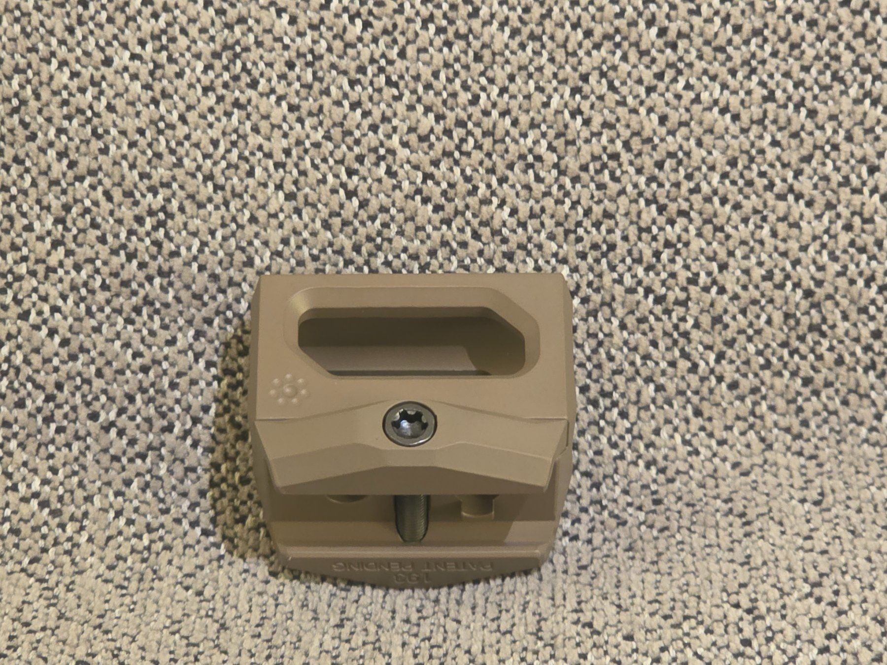 Tutti gli attrezzi: AIMPOINT ACRO MOUNT MK2 FDE / 49mm – Nuovo (secondo la descrizione) da Steffisburg venduto da Davga 2