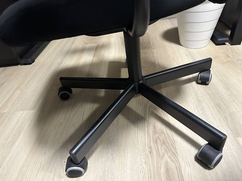 Chaises: Bürostuhl – D'occasion à Interlaken par raphael26 2