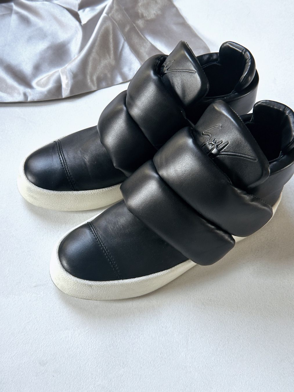 Zanotti Scarpe da donna: Giuseppe Zanotti Sneakers taille 40 – Usato da Vevey venduto da ledidream