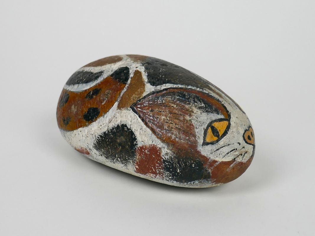 Figuren: Stein mit Katzenbemalung – Gebraucht aus Urtenen-Schönbühl von Restwert_Schoenbuehl 3