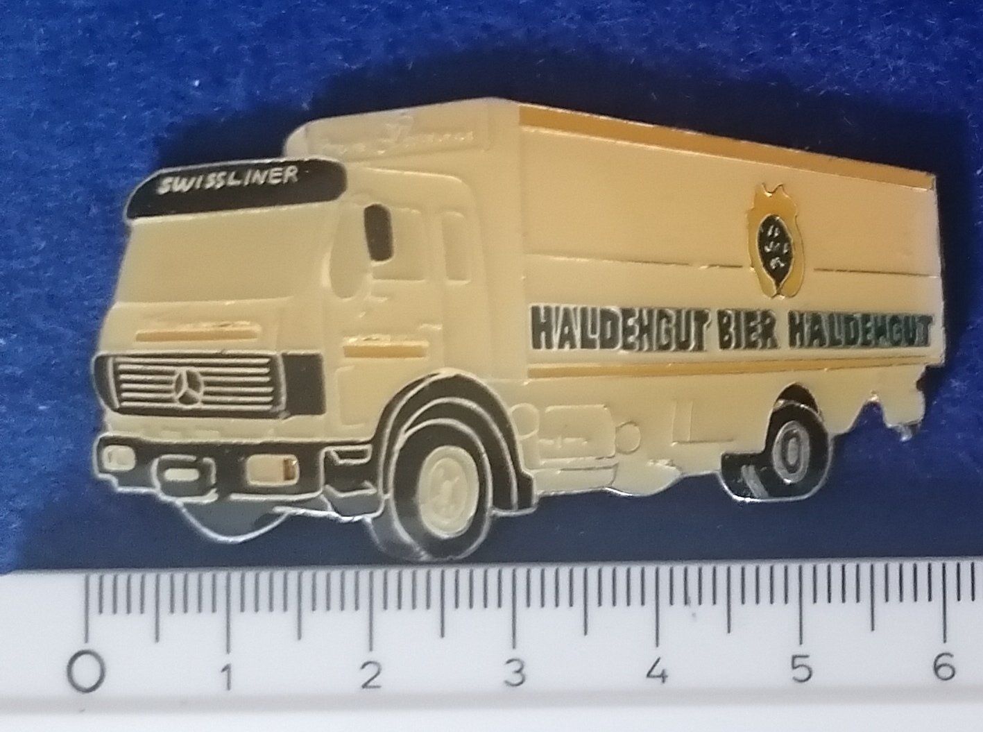 Placchette & Badge: Lastwagen Haldengut Bier – Usato da Messen venduto da renklever