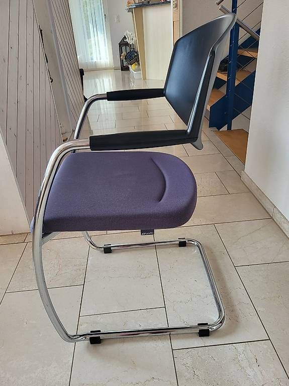 Sedie: 5 Stk. Giroflex Freischwingerstühle – Usato da Hettenschwil venduto da szabor 1