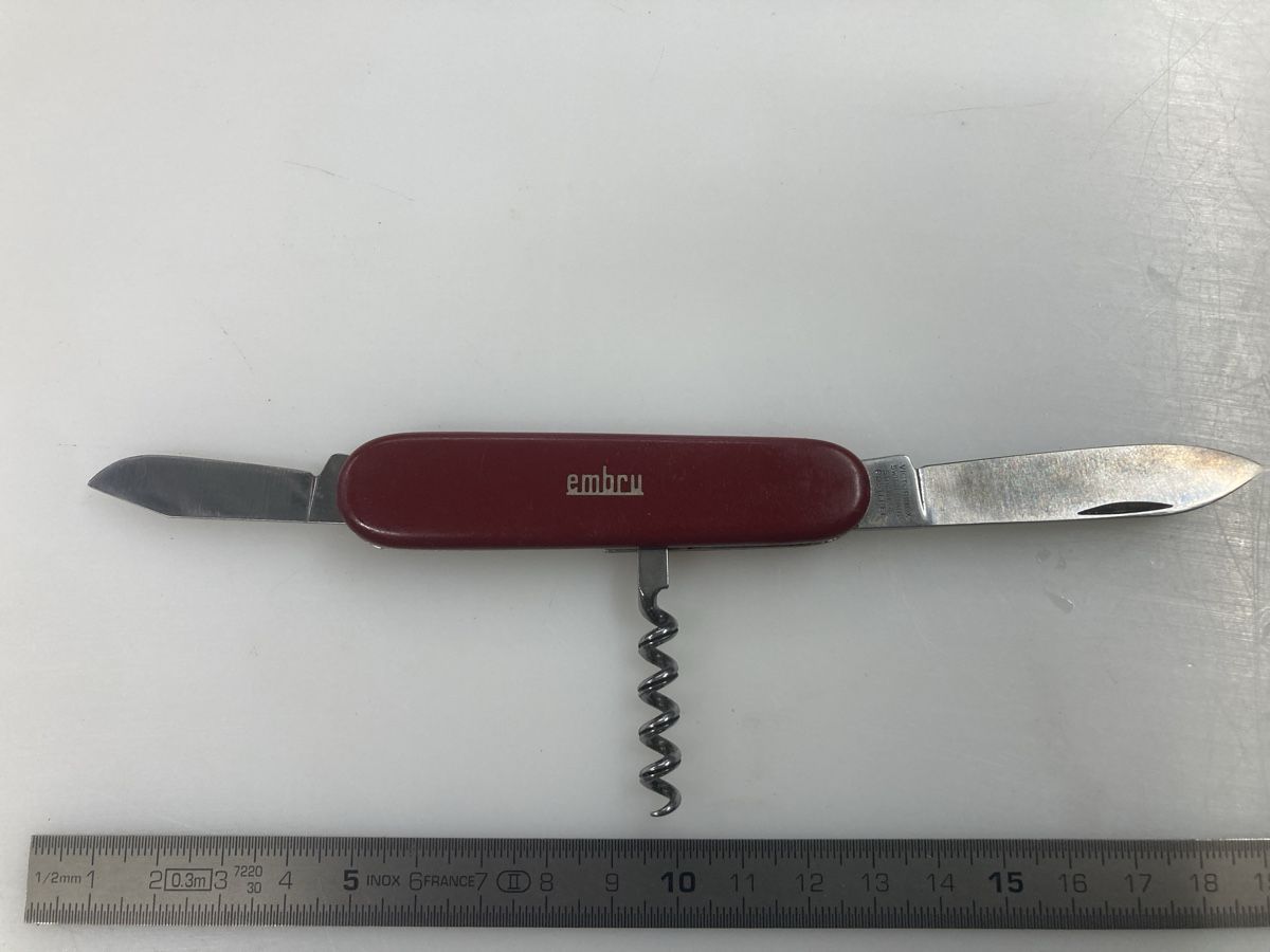 Victorinox Couteaux de poche: Sackmesser – D'occasion à Krauchthal par colligio
