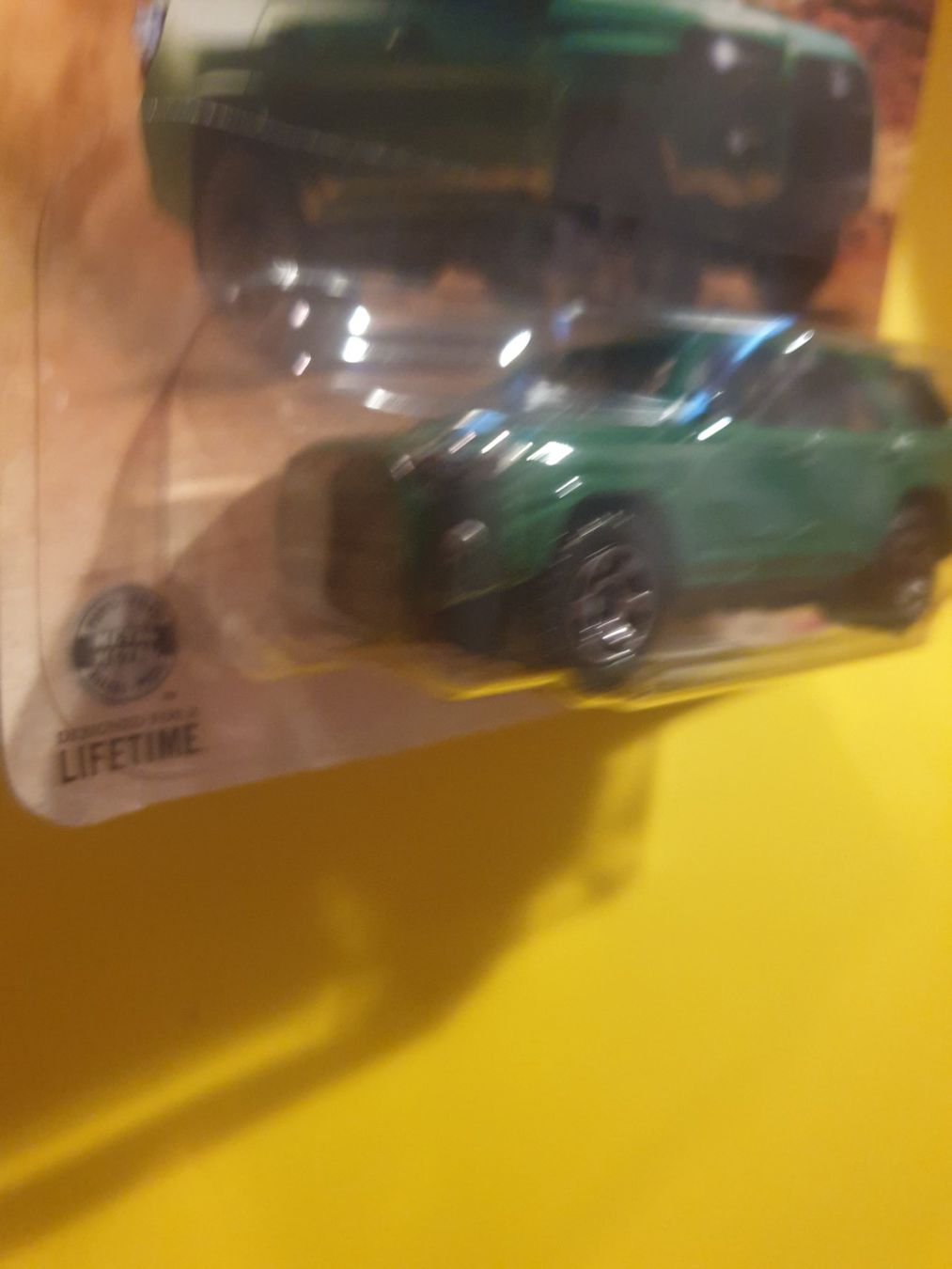 Matchbox Voitures modèles: Matchbox TOYOTA 4RUNNER – Neuf avec emballage d'origine à Oftringen par Rotor 3