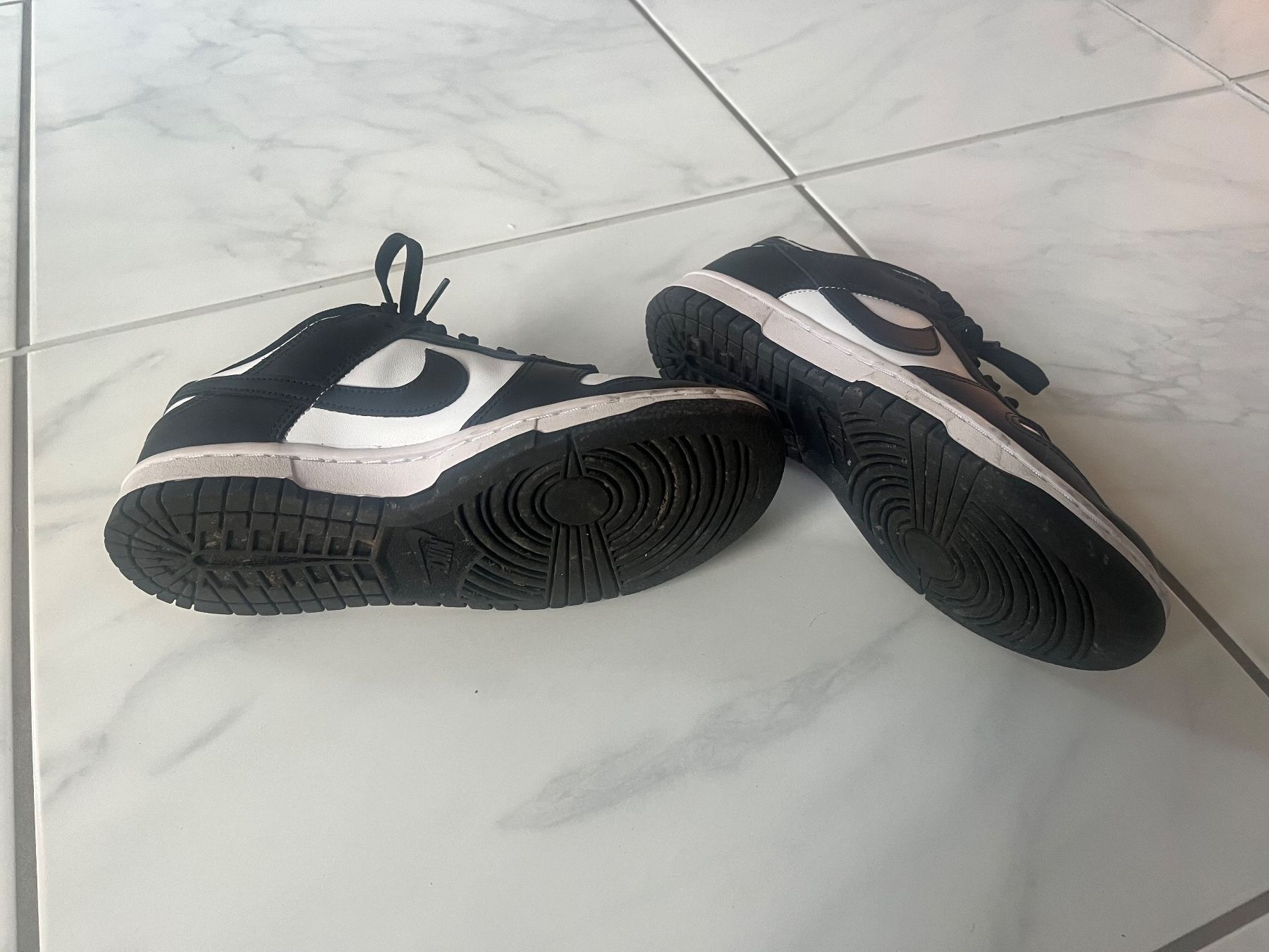 Nike Damenschuhe: Nike Sneakers Dunk Low, praktisch nei – Gebraucht aus Tuggen von Simone00000