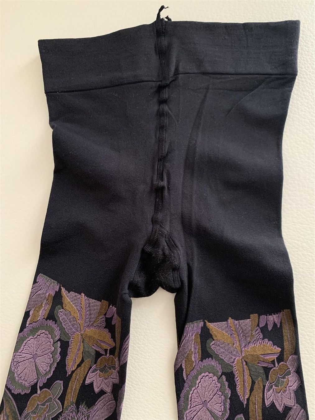 Calze & Collant: Strumpfhose mit Blumen Muster, Grösse S – Usato da Rikon im Tösstal venduto da Alpenmutz 4