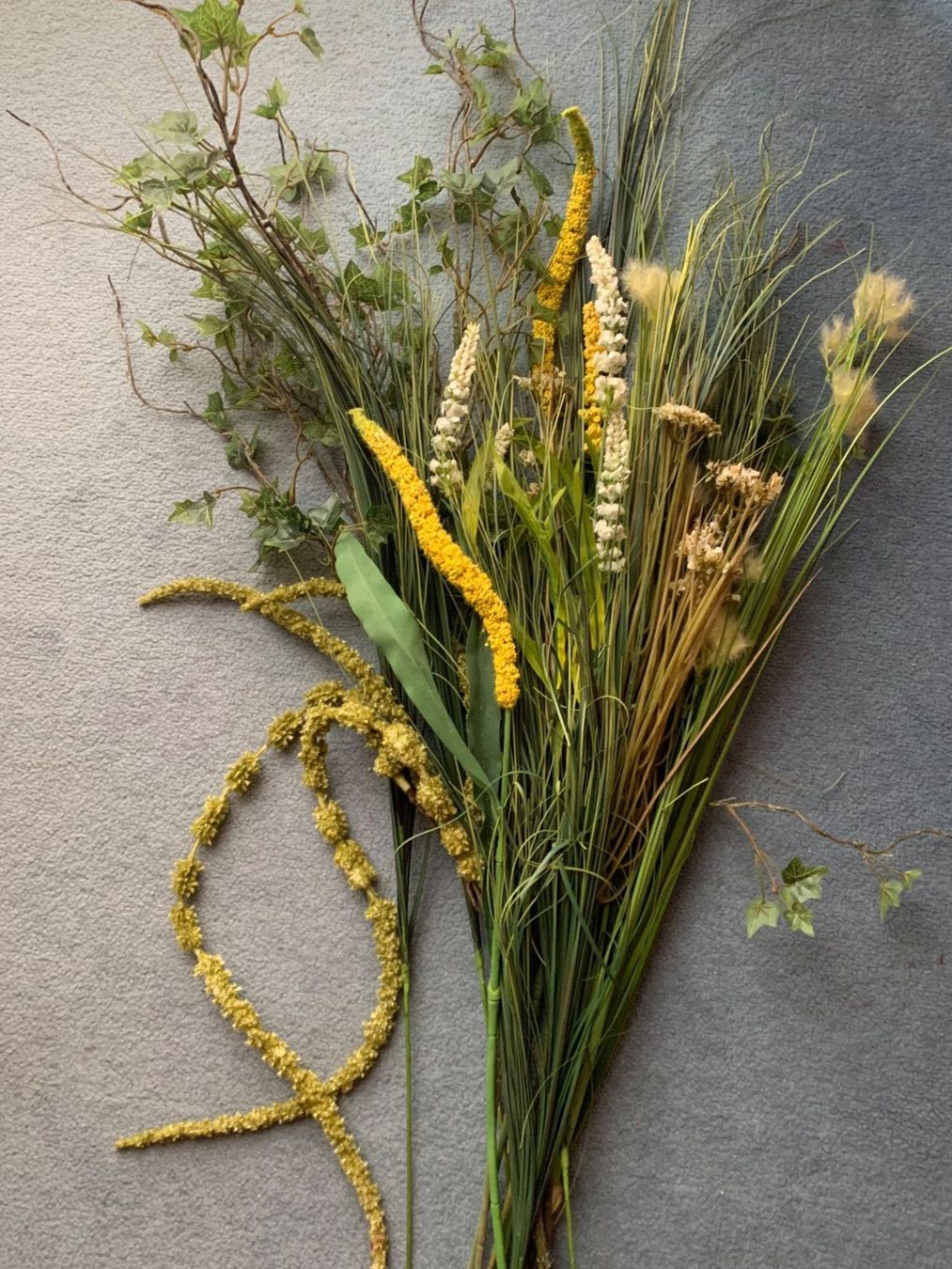 Tutte le decorazioni: Künstliche Blumen Dekoration – Usato da Wiesendangen venduto da Babalegi